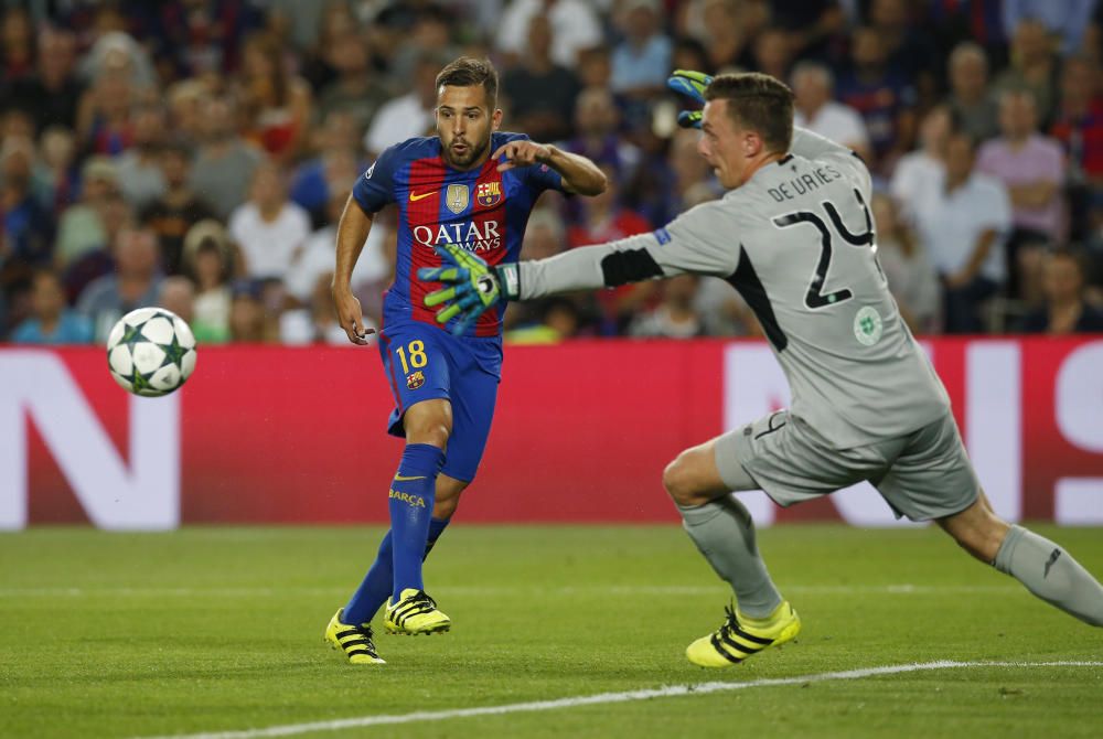 El Barça goleja el Celtic al Camp Nou