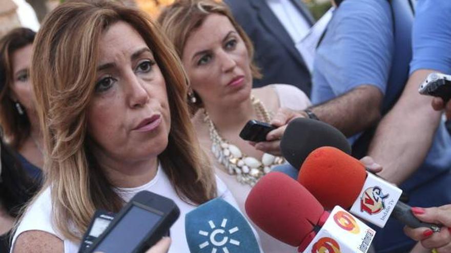 Susana Díaz defiende la &quot;decencia y honestidad&quot; de Chaves y Griñán