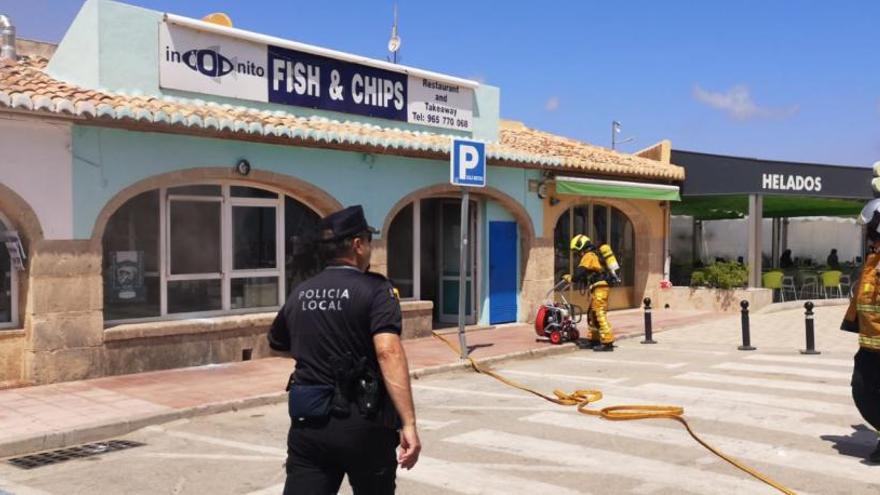 Susto entre los visitantes de la playa del Arenal de Xàbia