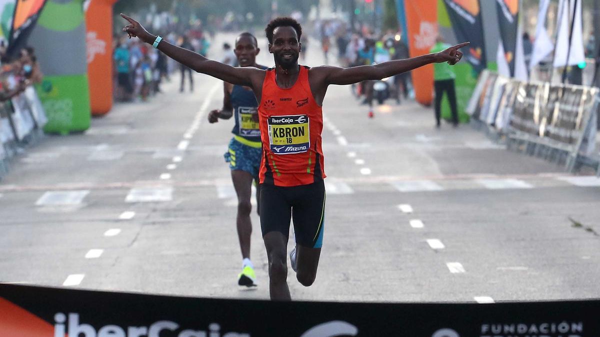 Búscate en la carrera 10K Ibercaja de València