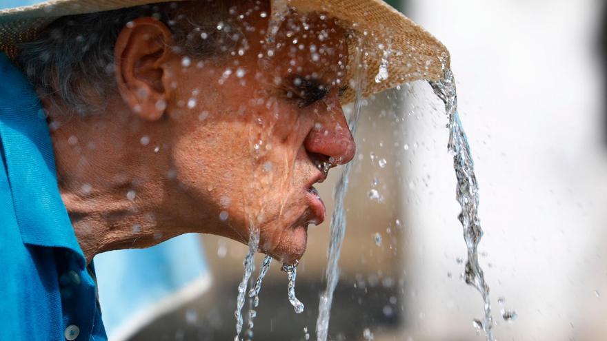 España afronta la tercera ola de calor con noches sofocantes