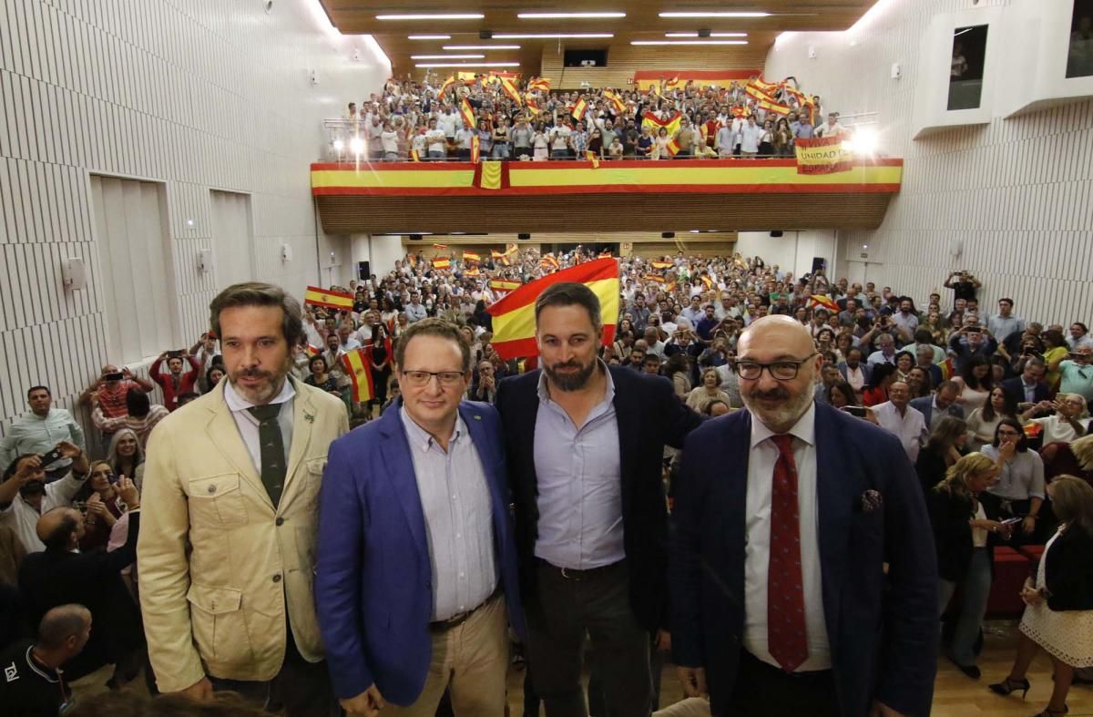 Mitin de Santiago Abascal