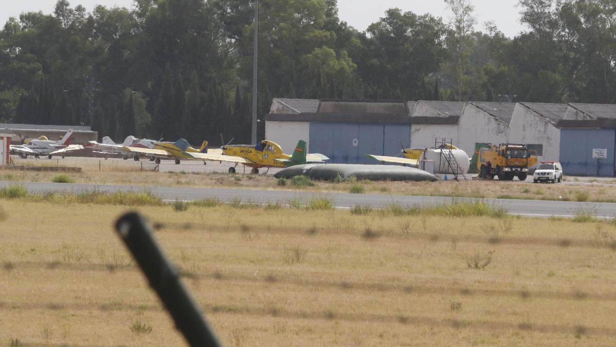 Vista del hangar del aeropuerto de Córdoba.