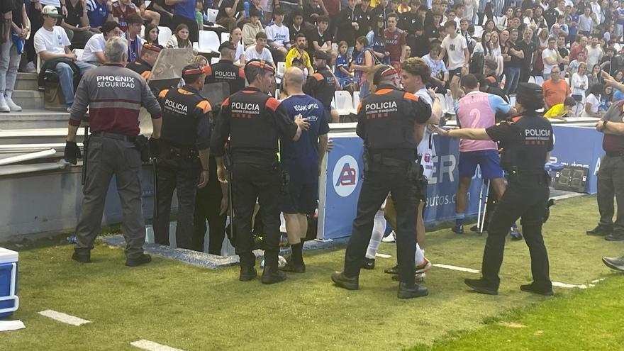 El Lleida deberá jugar dos partidos a puerta cerrada tras los incidentes ante el Yeclano