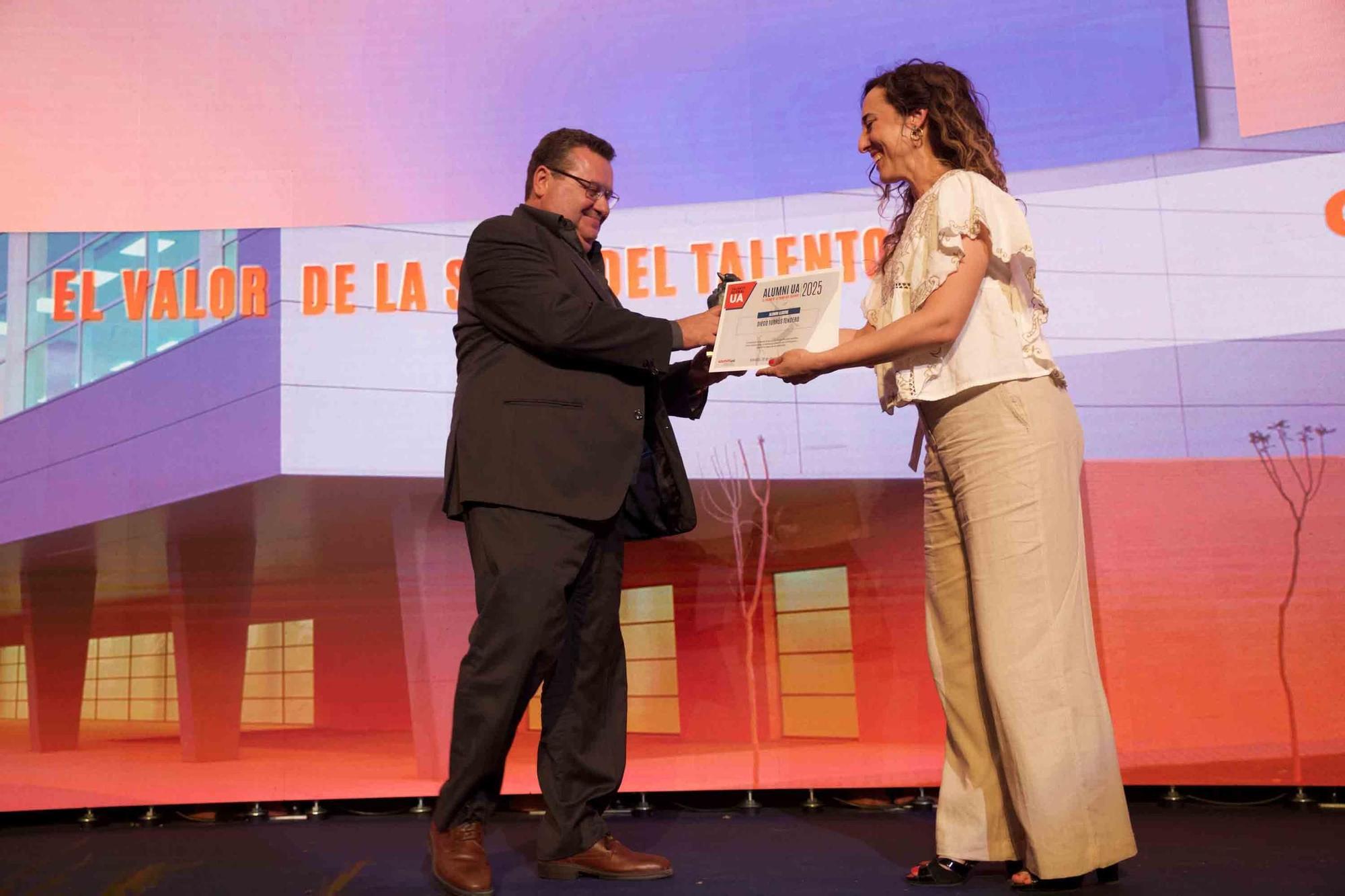 IV edición de la gala "Alumni UA" 2025 en la Universidad de Alicante