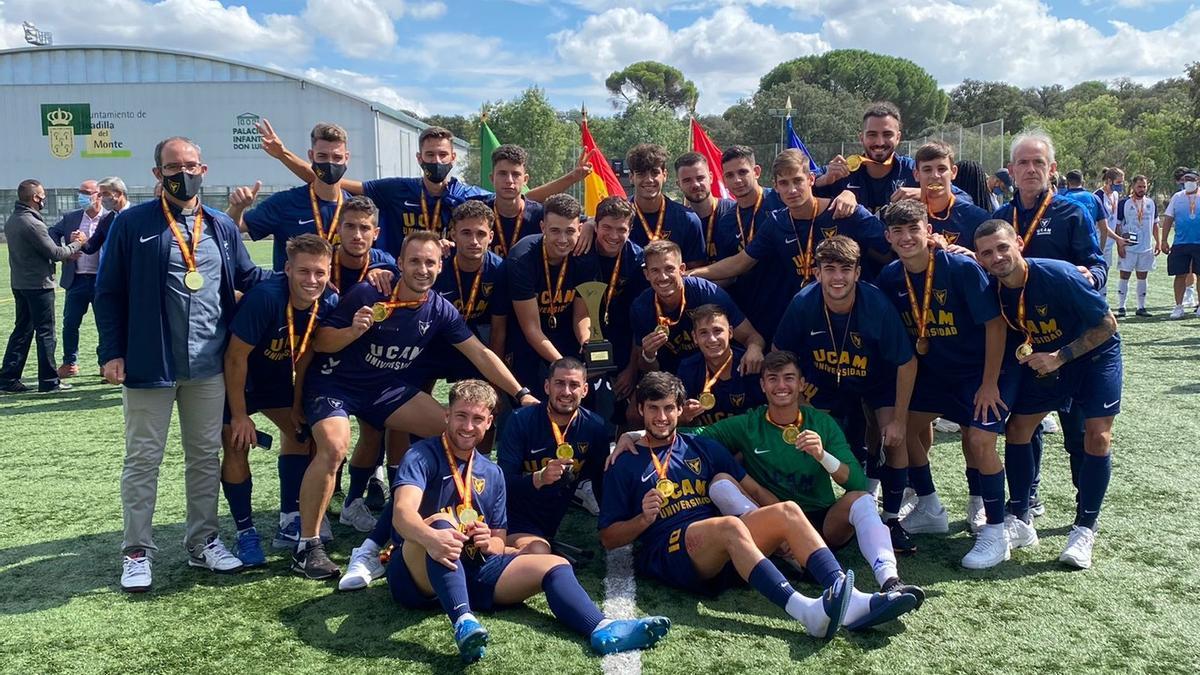 El equipo de fútbol de la UCAM