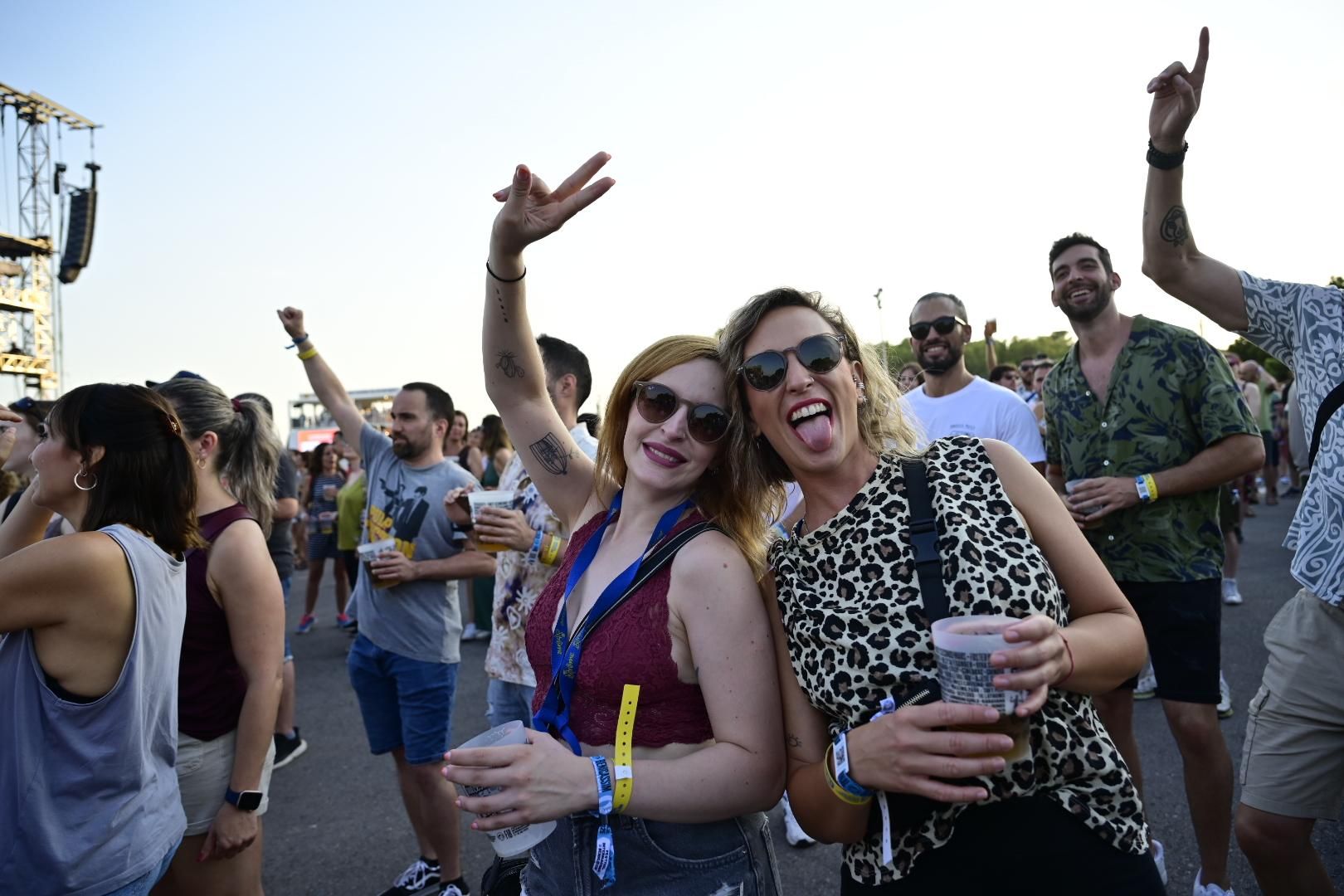 Galería | Los asistentes del FIB disfrutan de su primer día de festival