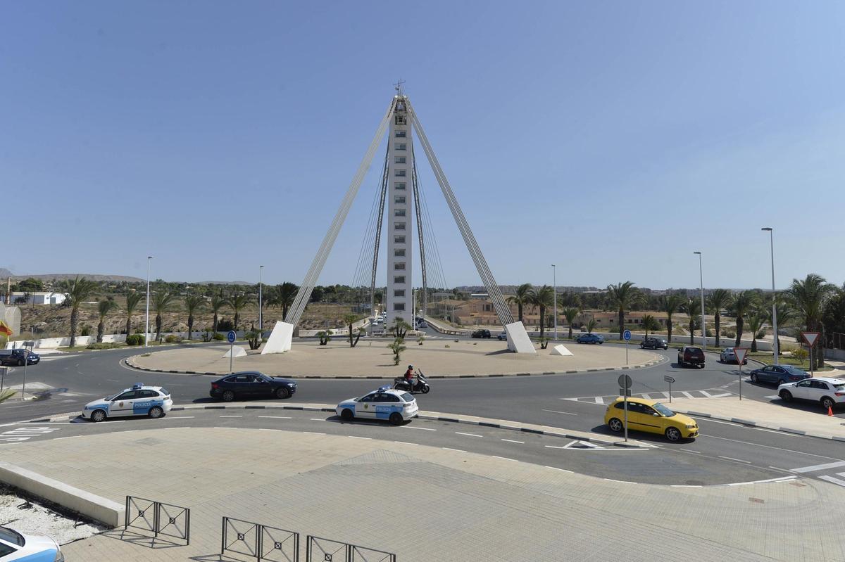 Una vista de la rotonda del puente del Bimil·lenari, en una imagen de archivo.