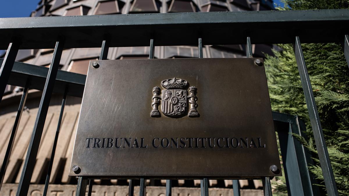 Archivo - Fachada del Tribunal Constitucional
