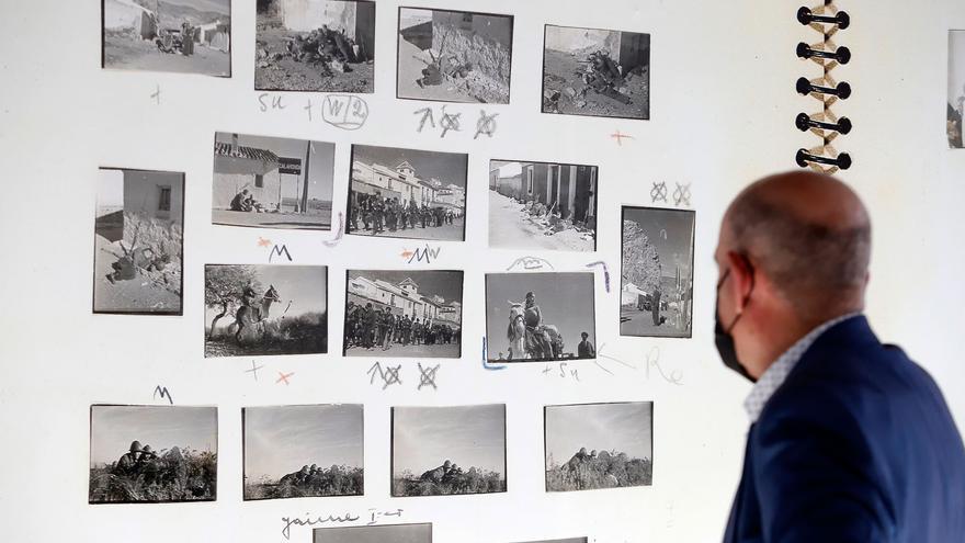 Exposición fotográfica de Gerda Taro y Robert Capa en la sede de la UNIA de Málaga.