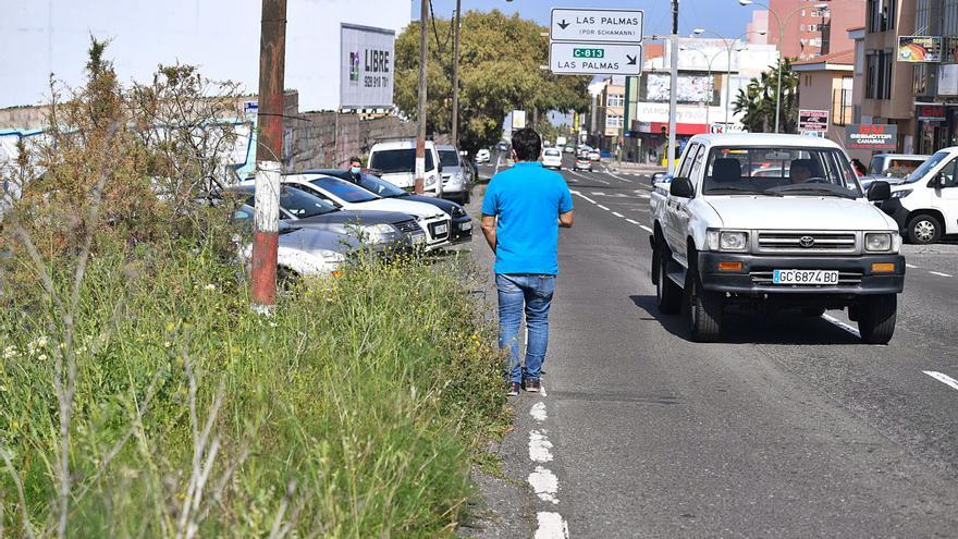 La reurbanización de Los Tarahales crea aceras, rotondas y pasos peatonales  - La Provincia