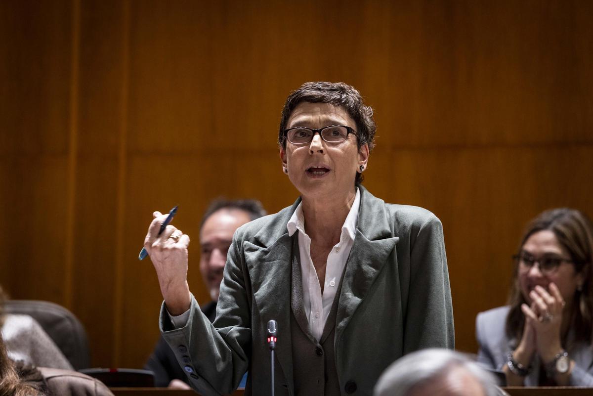 La portavoz del PP, Ana Marín, en el pleno inaugural de la legislatura.