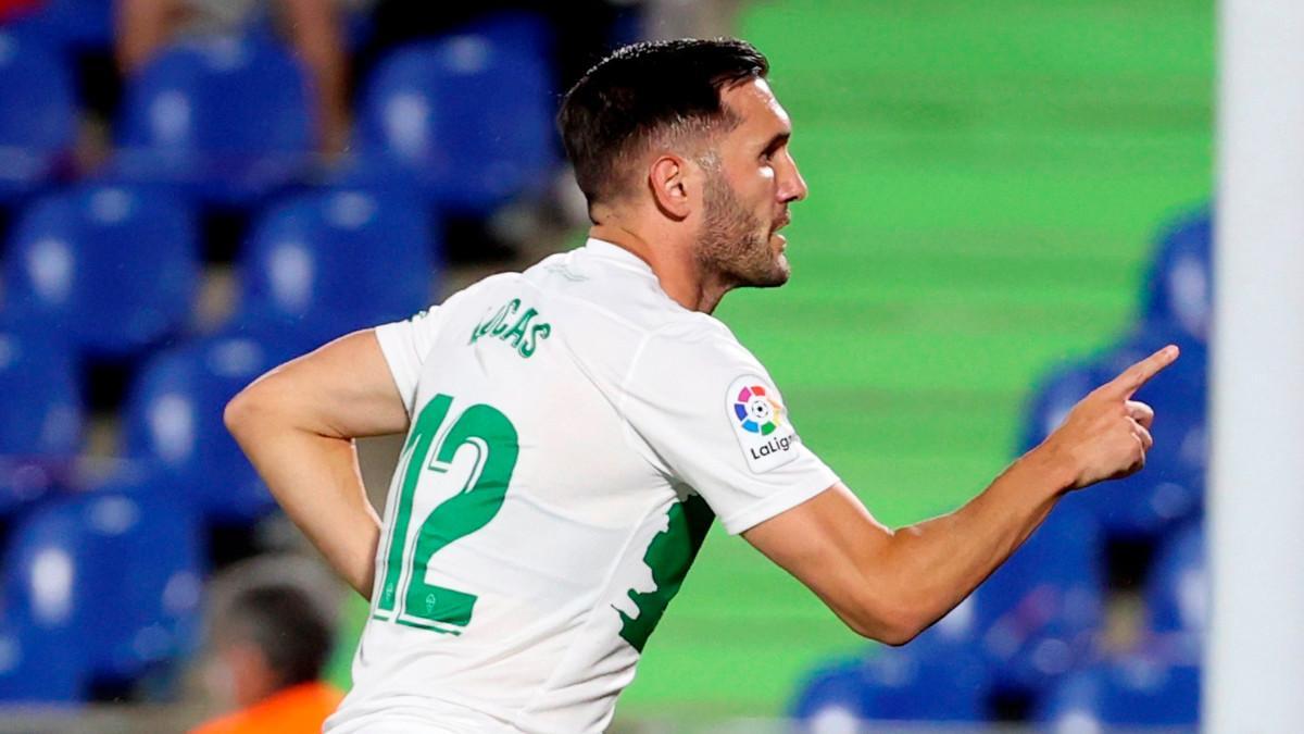 Lucas Pérez celebra su gol ante el Getafe