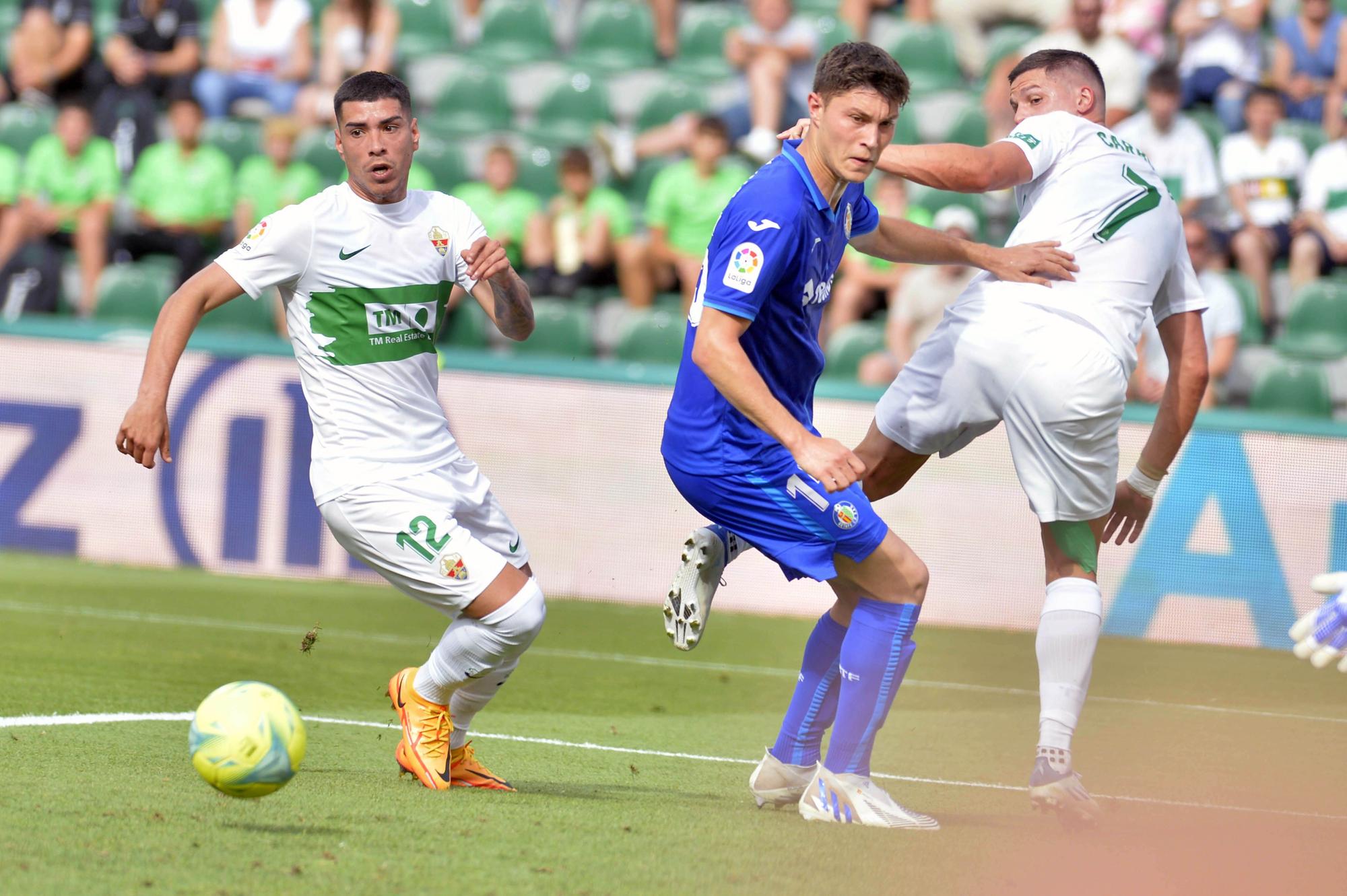 Fiesta total en el Martínez Valero Elche3 Getafe 1