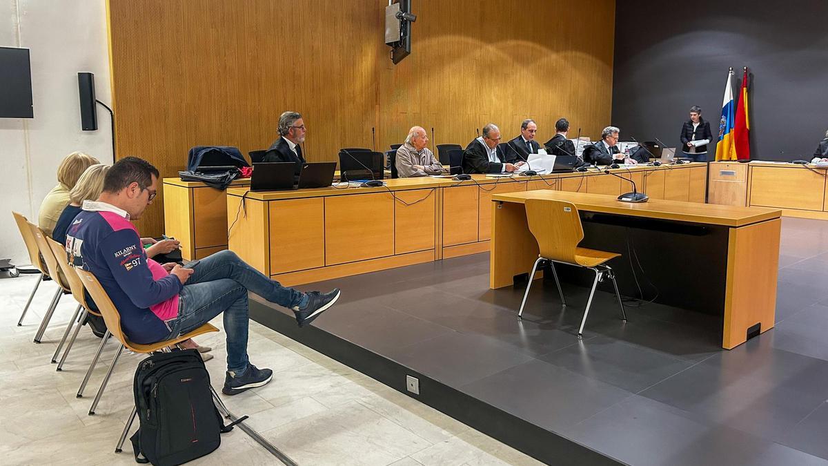 La Sala en un momento de la quinta sesión del juicio por el 'caso Fundescan'