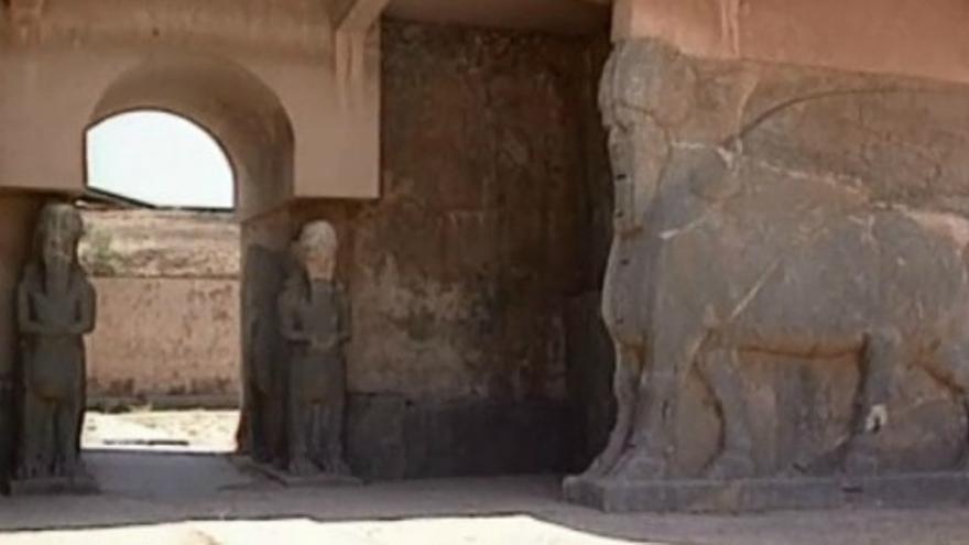 El Estado Islámico destruye la ciudad asiria de Nimrud