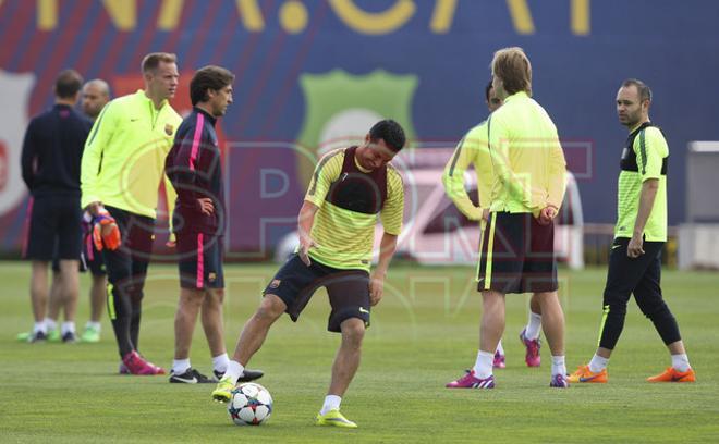 El Barça prepara el partido contra el PSG casi al completo