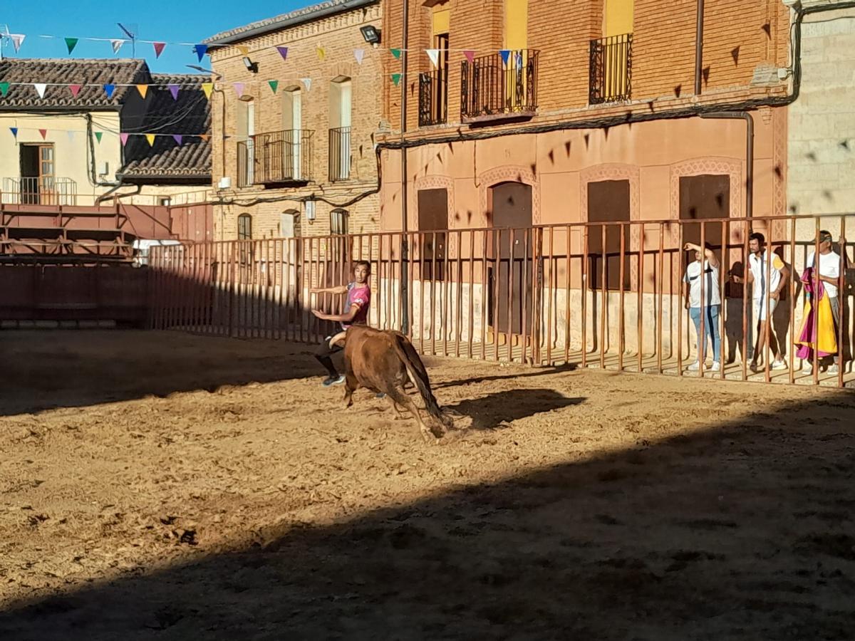 GALERÍA | Exhibición de cortes, quiebros y saltos en Morales de Toro