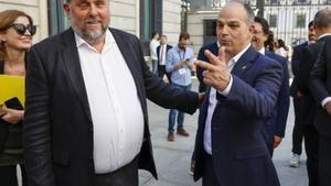 Junts i ERC contra Aliança Catalana: "O confrontem  o patirem"