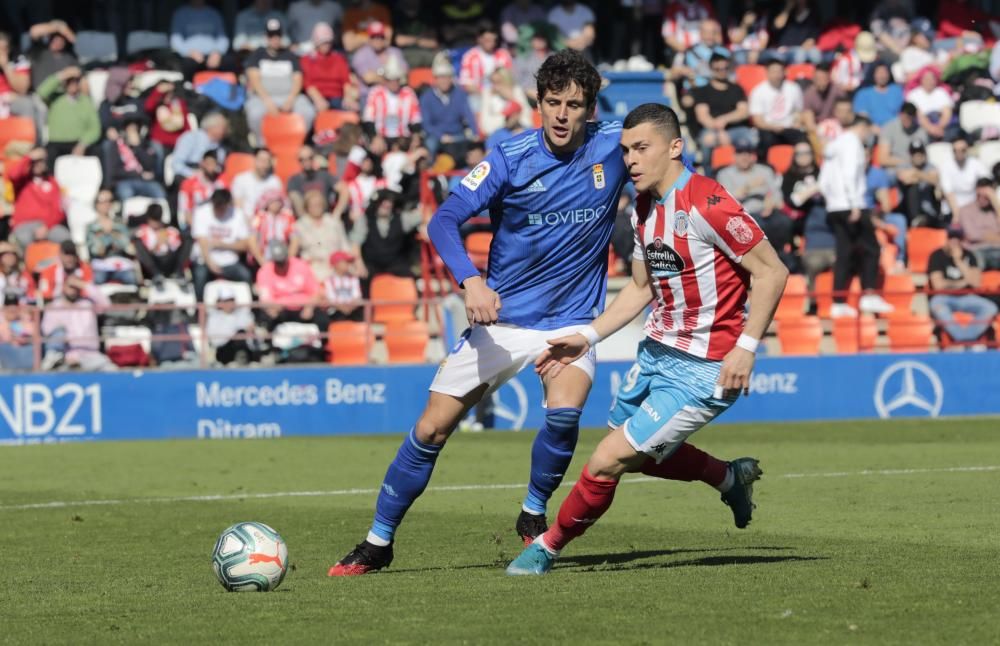 El partido del Oviedo en Lugo, en imágenes