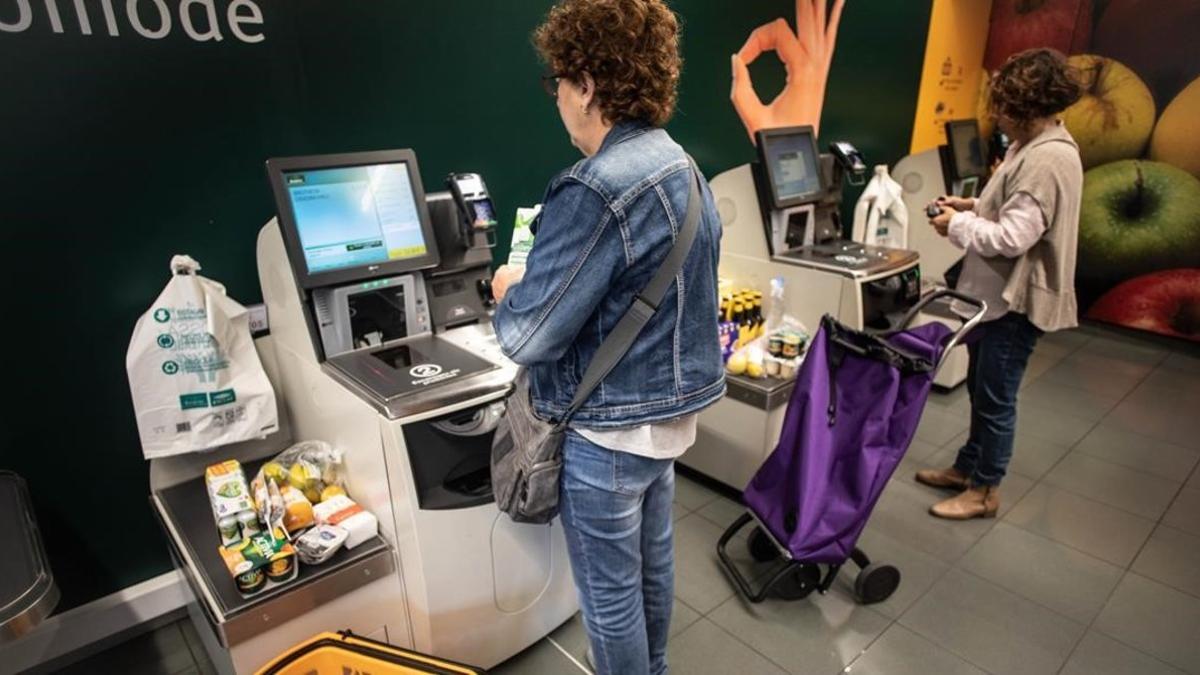 Caja de autopago en un supermercado Bonpreu de Barcelona.