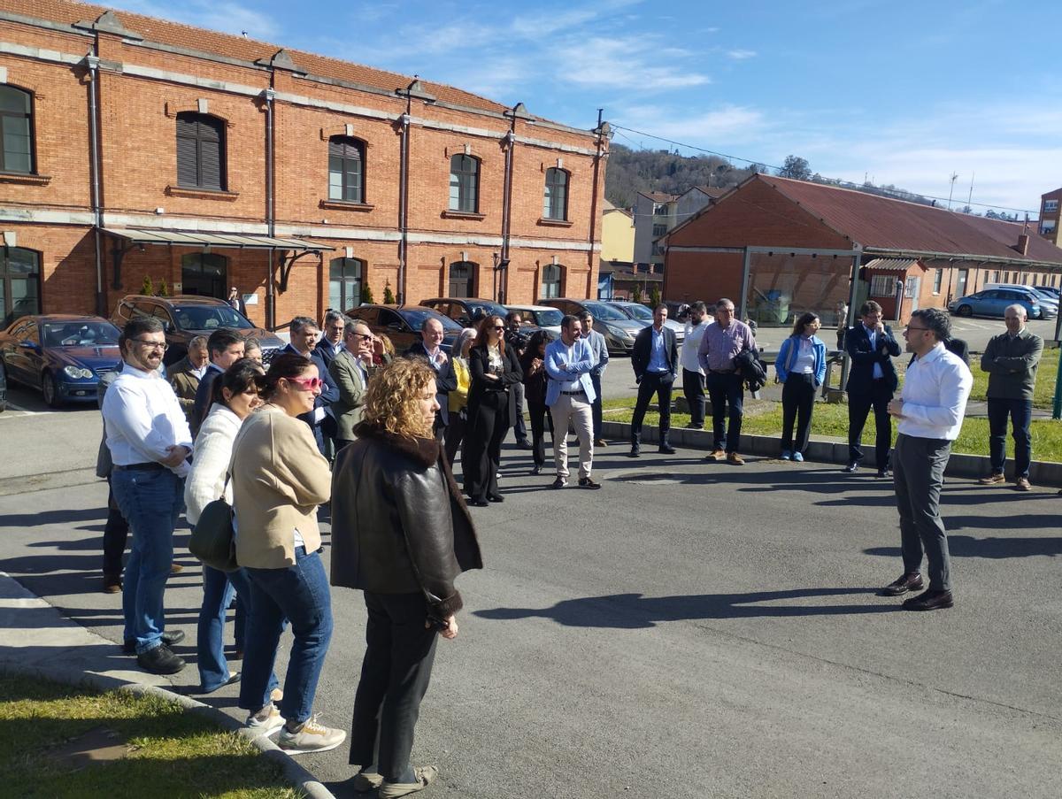 La visita a las instalaciones del pozo Fondón.