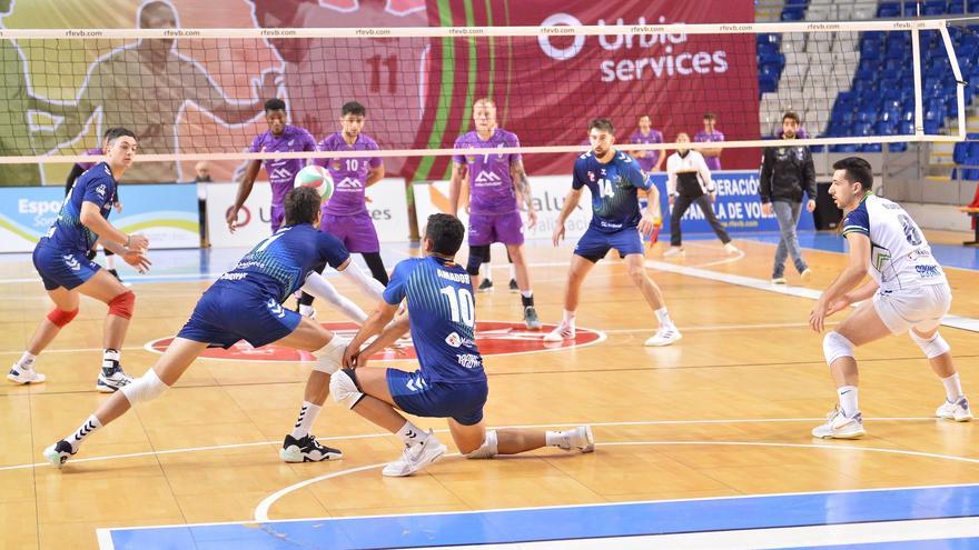 Lance del Voley Palma-ConectaBalear Manacor disputado en Son Moix