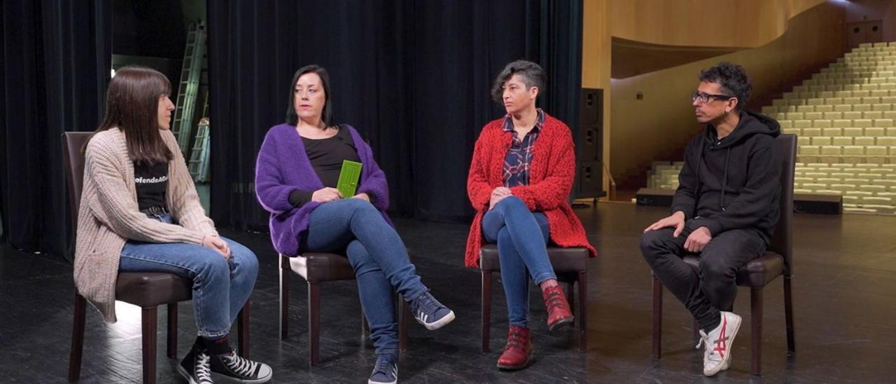 Beatriz Fariñas, Iria Taibo, María Reimóndez e Samuel Solleiro.