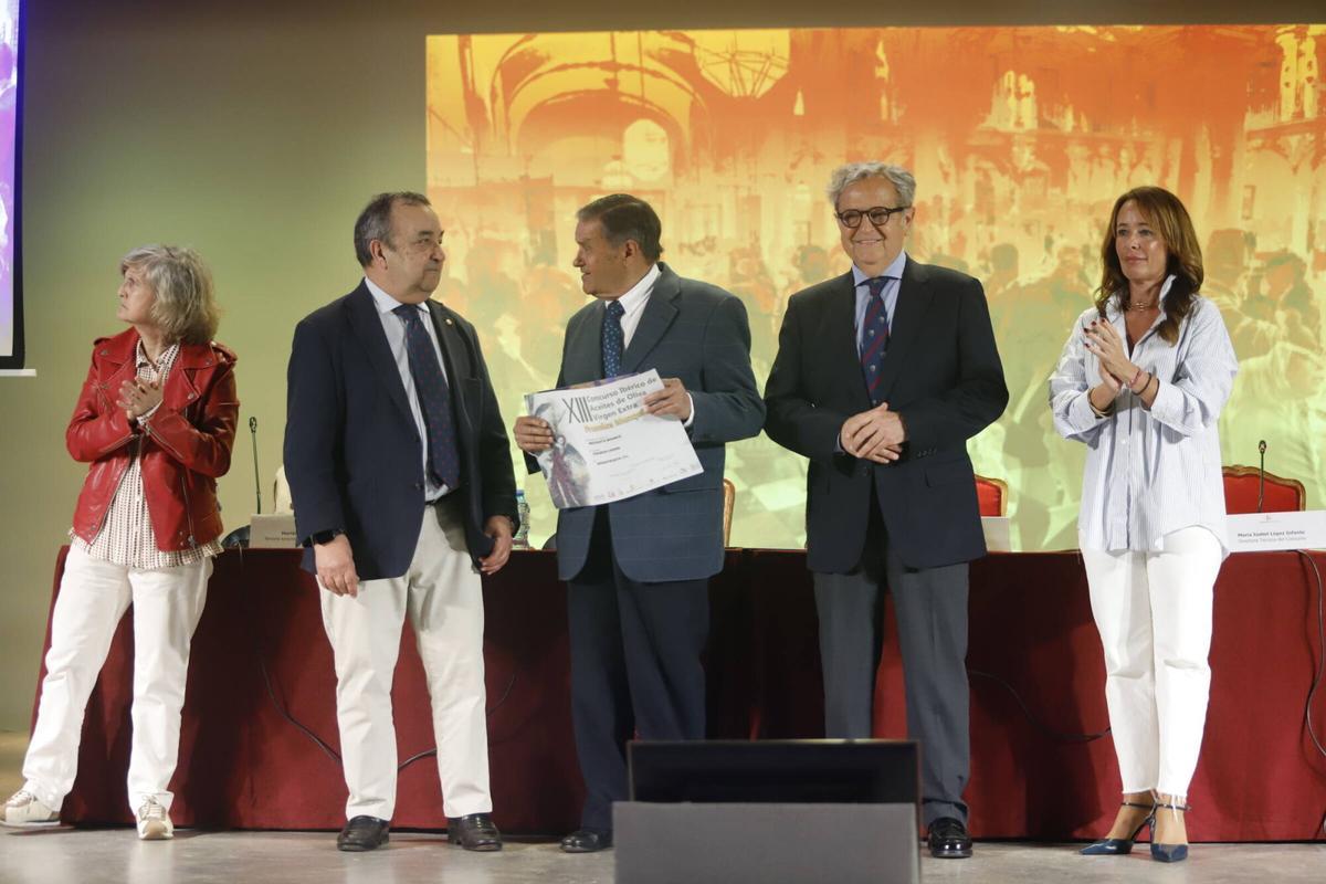 Dos aceites de la Subbética se alzan en el Concurso Ibérico de los Premios Mezquita
