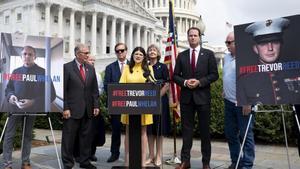 Congresistas de Estados Unidos denunciando la situación de los ciudadanos estadounidenses Trevor Reed y Paul Whelan