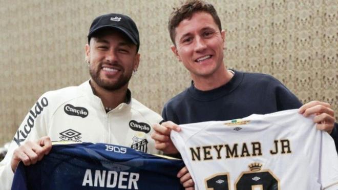 Ander Herrera y Neymar, juntos de nuevo en Argentina con intercambio de camisetas: "Me alegro de verte, amigo"
