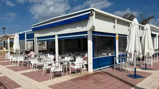El chiringuito playero que más extremeños congrega en Huelva