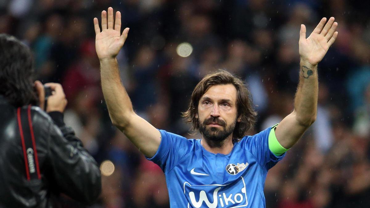 Pirlo confirma que no será seleccionador italiano