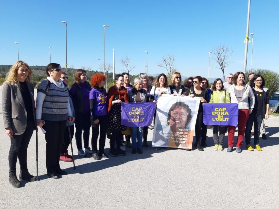 Cap Dona en l''Oblit, a la presó de Figueres.