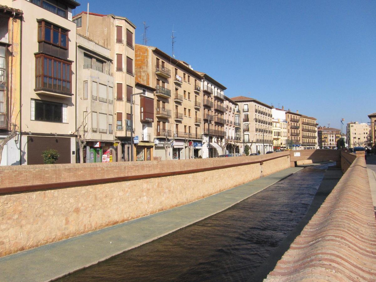 El río Queiles a su paso por Tarazona.