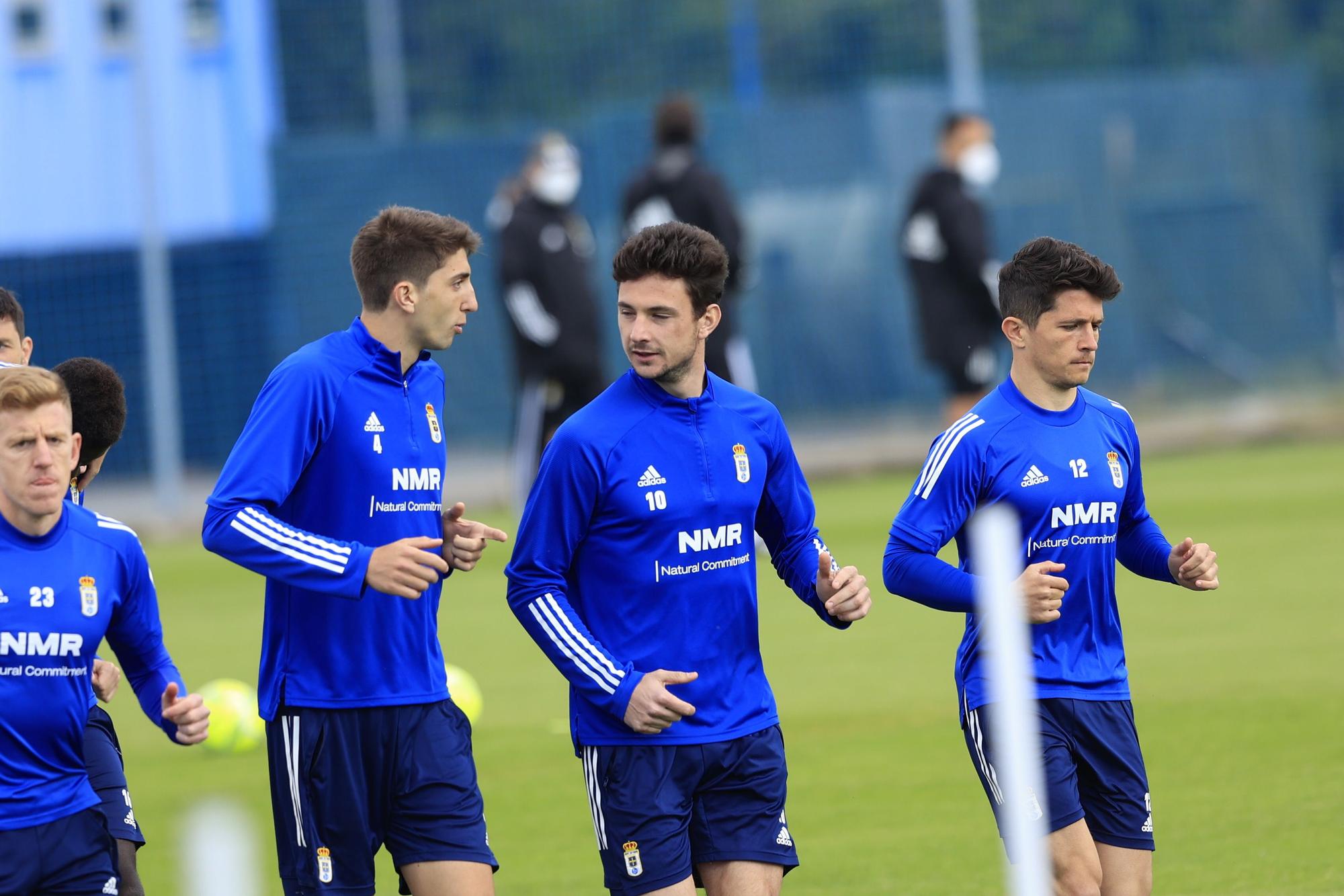 Las imágenes del último entrenamiento del Oviedo antes del derbi