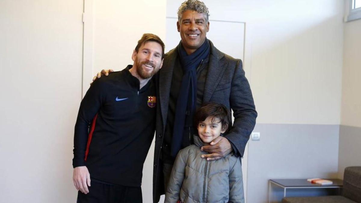 Frank Rijkaard, de visita en la Ciutat Esportiva