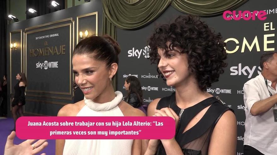 Juana Acosta acompaña a su hija Lola Alterio en su primer estreno: "No es porque sea mi hija pero lo borda"