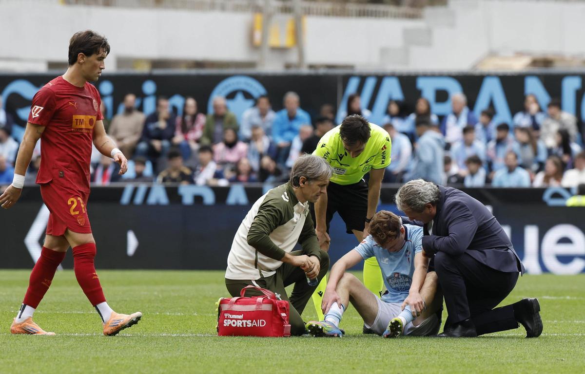 Cota atiende a Williot.