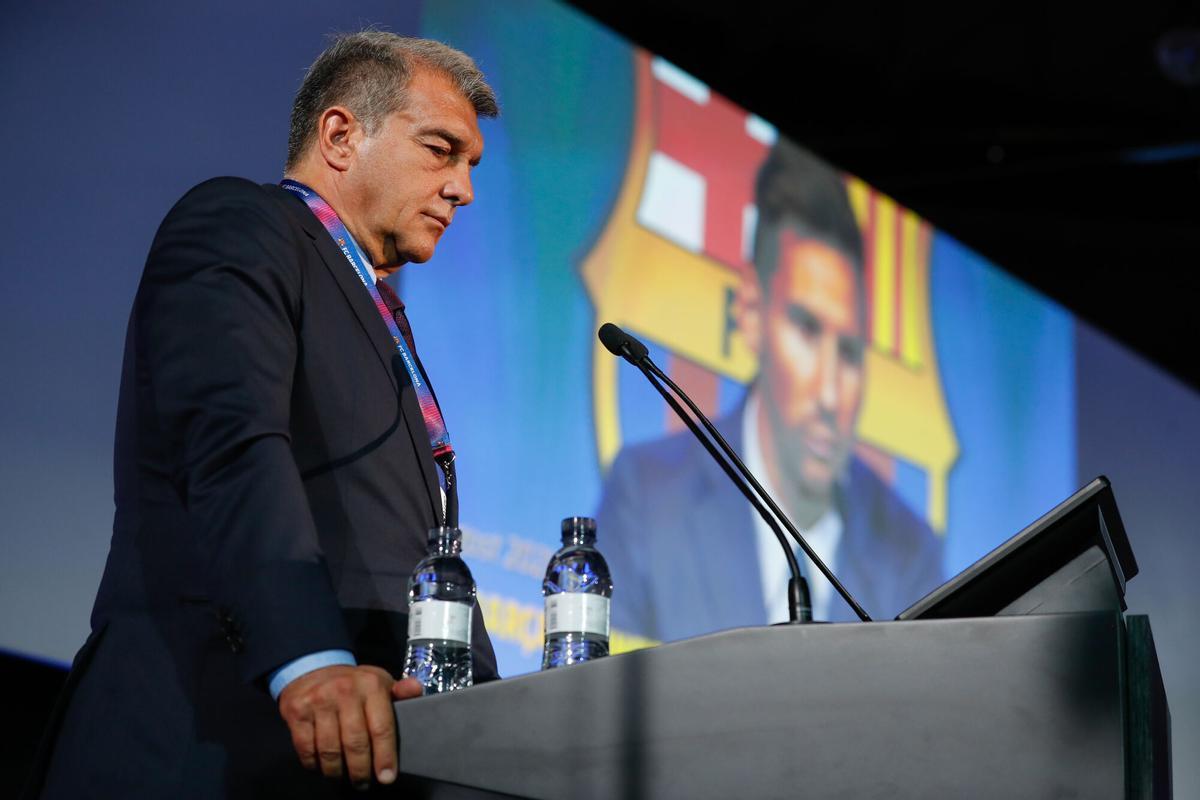 Laporta no pudo cumplir su promesa de renovar a Messi