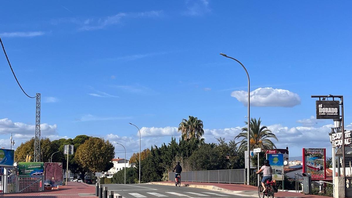 L'Avinguda República Catalana de Castelló d'Empúries