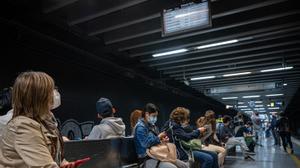 Retards de fins a 30 minuts als trens que uneixen Barcelona i Girona