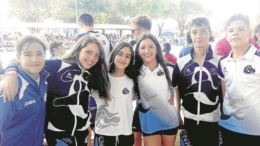 El Club Natación Montilla pone el broche de oro a su temporada de competiciones