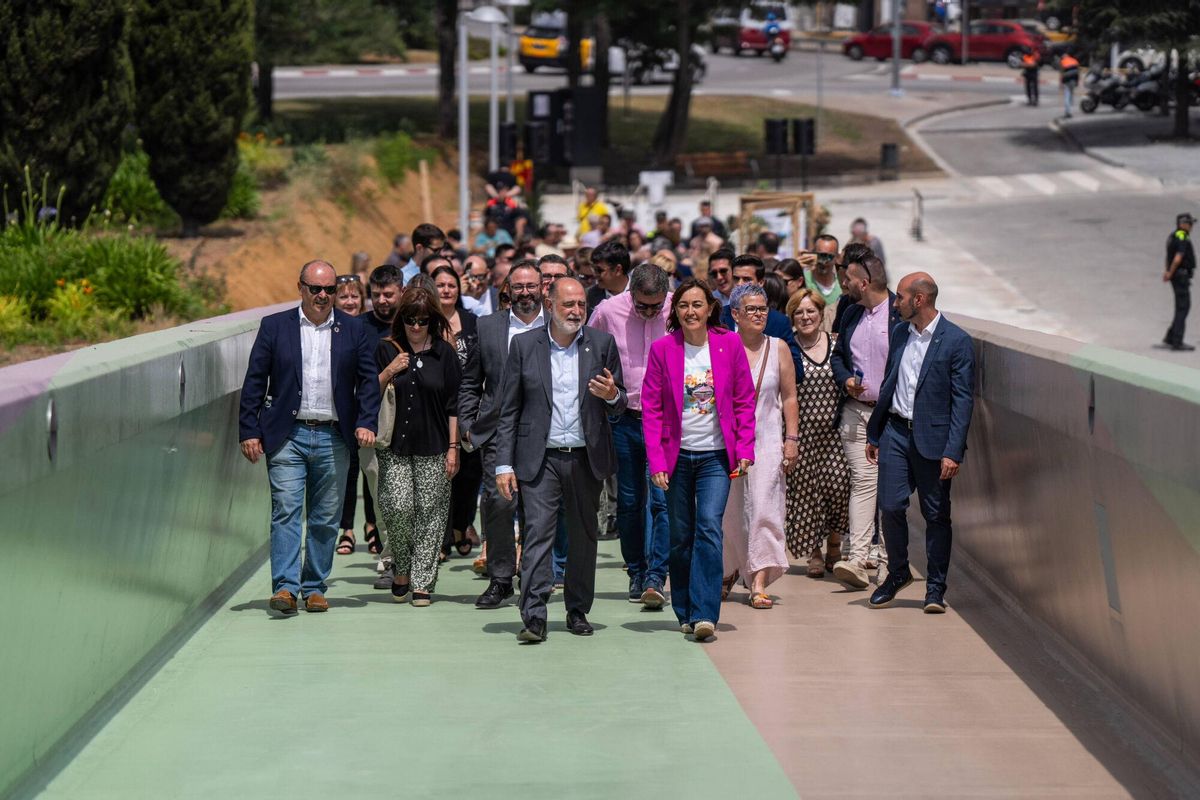 BARBERÀ DEL VALLÈS 13/06/2025 Barcelona. Inauguración del puente que conectara el núcleo urbano de Barberà del Vallès con Baricentro. El acto contará con la presencia de la Consellera de Territori, Sílvia Paneque, y del alcalde de Barberà, Xavier Garcés. FOTO de ZOWY VOETEN