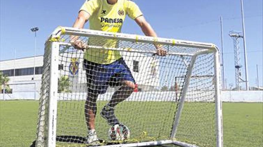 Gerard tiene “la ilusión de un niño por debutar en Primera”