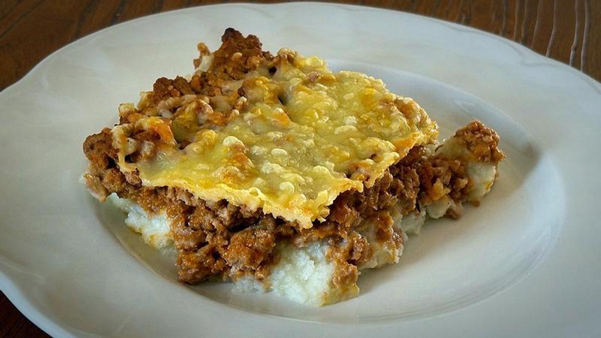 Pastel de carne y puré de coliflor