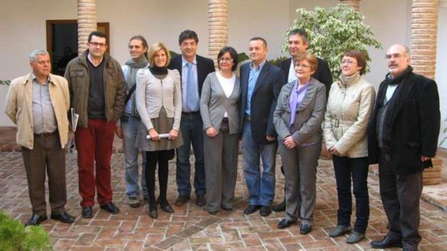 aValderas con los candidatos de IU a las alcaldías del Guadalhorce.