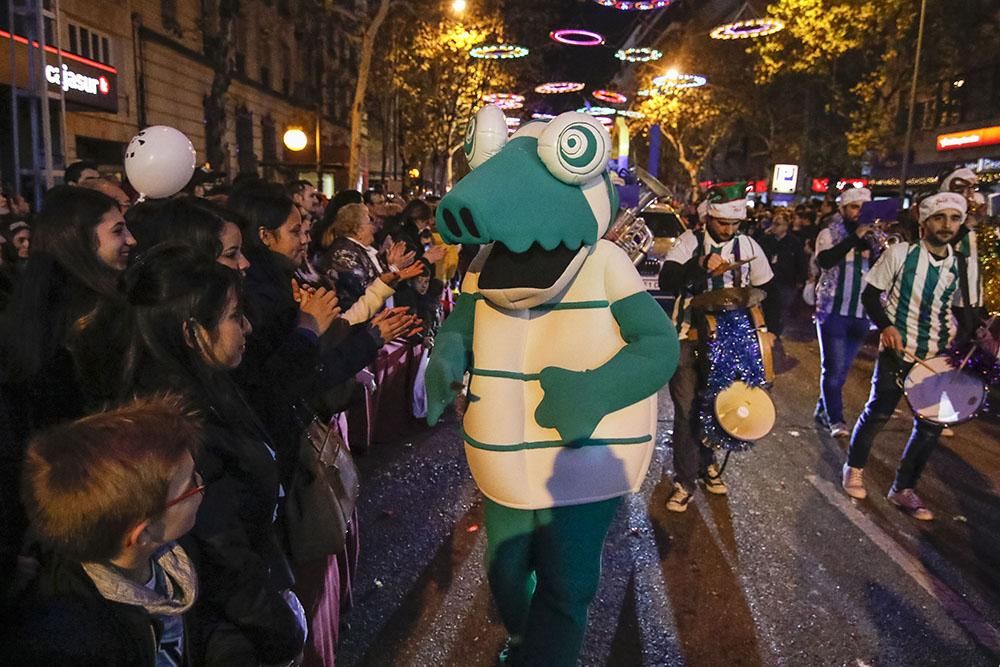 Los Reyes Magos recorren las calles de Córdoba