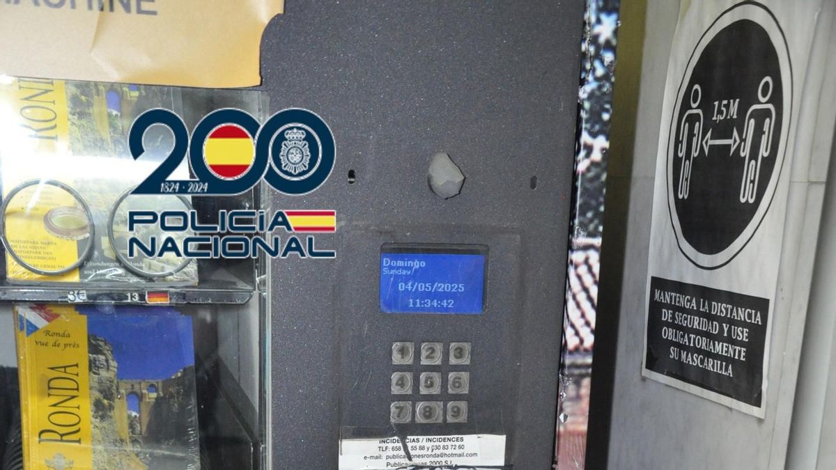 Esclarecen el robo en máquinas expendedoras en el interior de un aparcamiento en Ronda