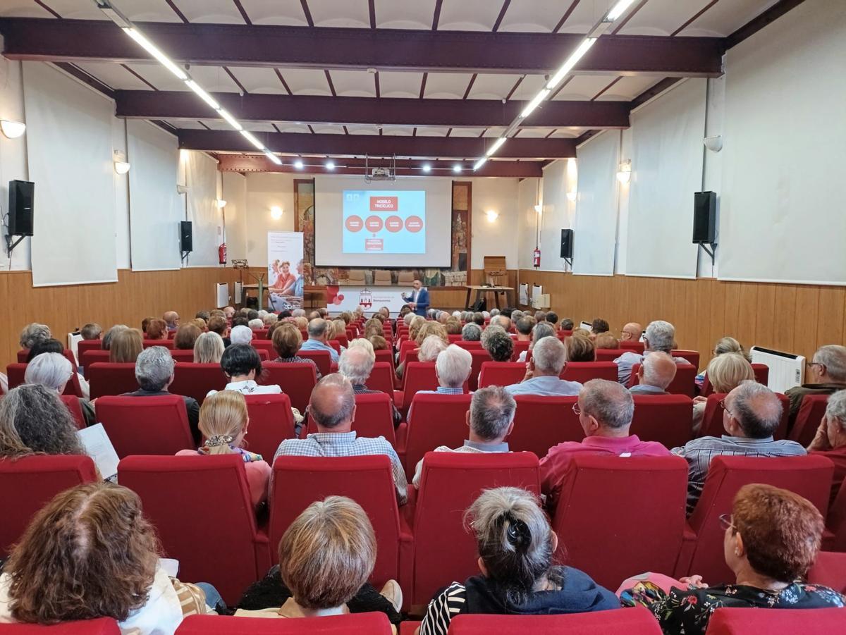 Inicio de curso en la Universidad de la Experiencia.